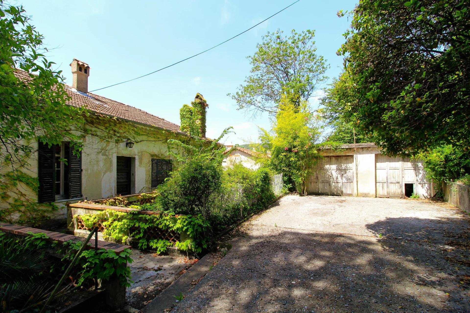 Talo sisään Mouans-Sartoux, Provence-Alpes-Cote d'Azur 11728800