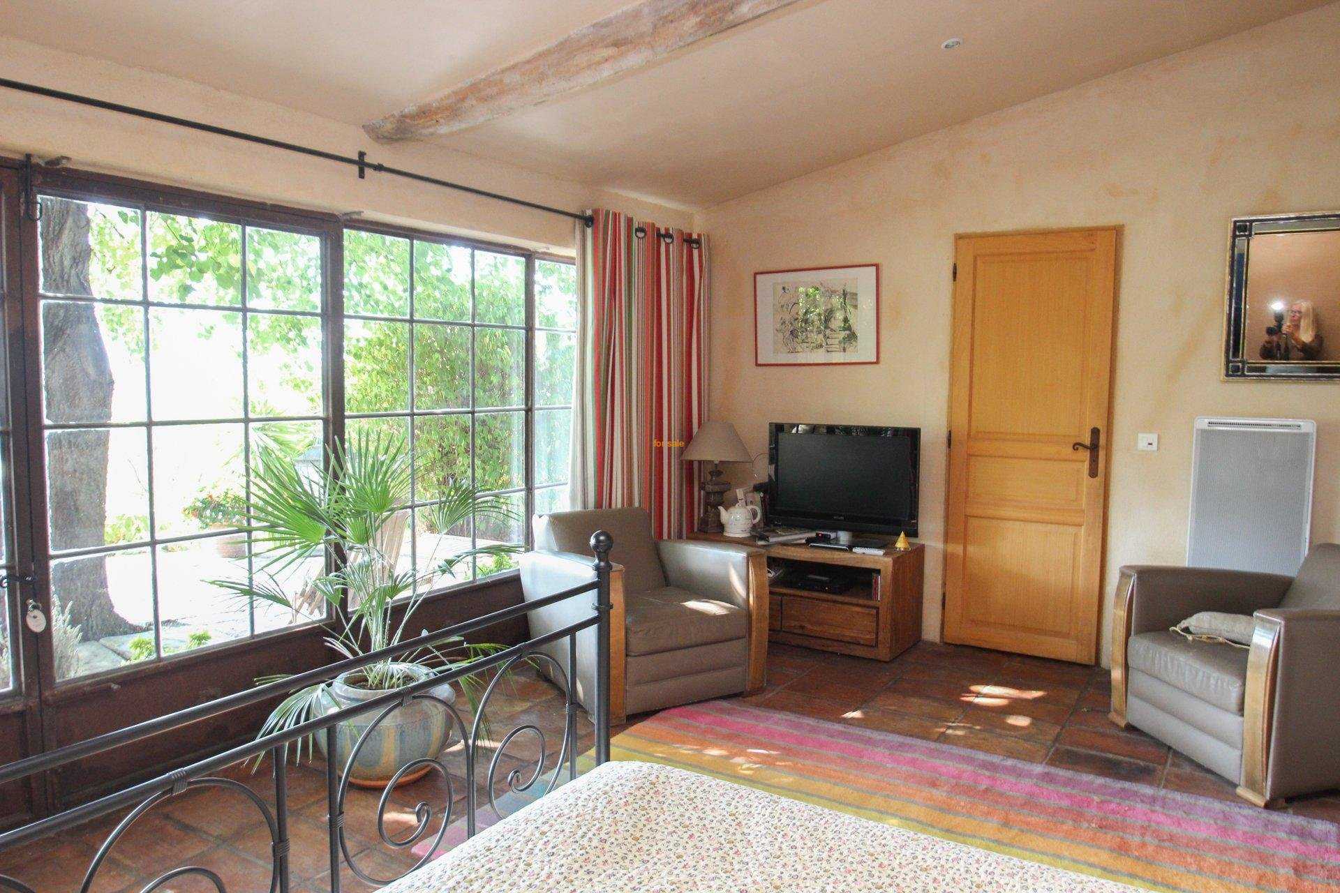 Condominium in Seillans, Provence-Alpes-Côte d'Azur 11728823