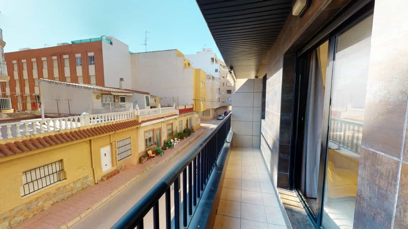 Eigentumswohnung im Torrelamata, Valencia 11728996