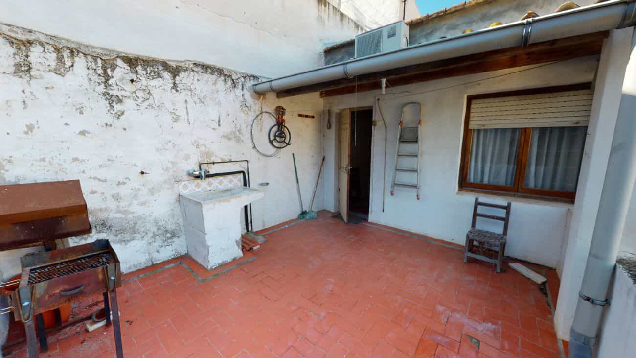 жилой дом в Guardamar del Segura, Comunidad Valenciana 11729010