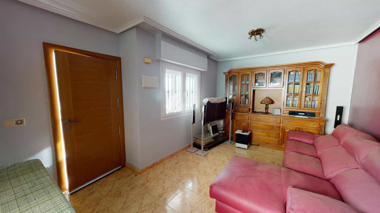 House in Campoamor, Valencia 11729020