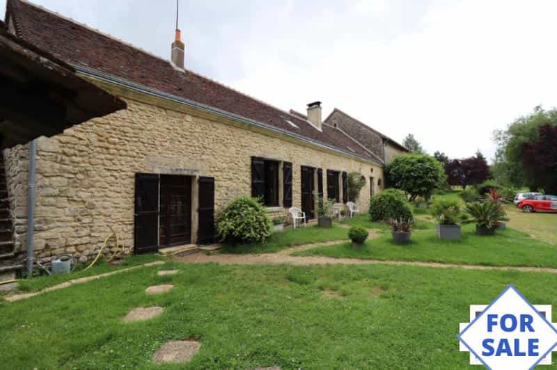 rumah dalam Pervencheres, Normandie 11729115
