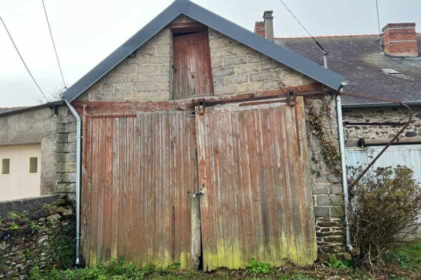 집 에 Mauron, Bretagne 11729151