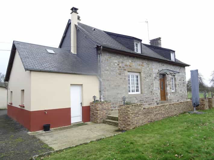 Haus im Saint-Jean-du-Corail, Normandie 11729393