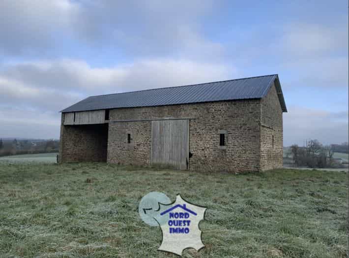 Dom w Martigne-sur-Mayenne, Kraj Loary 11729770