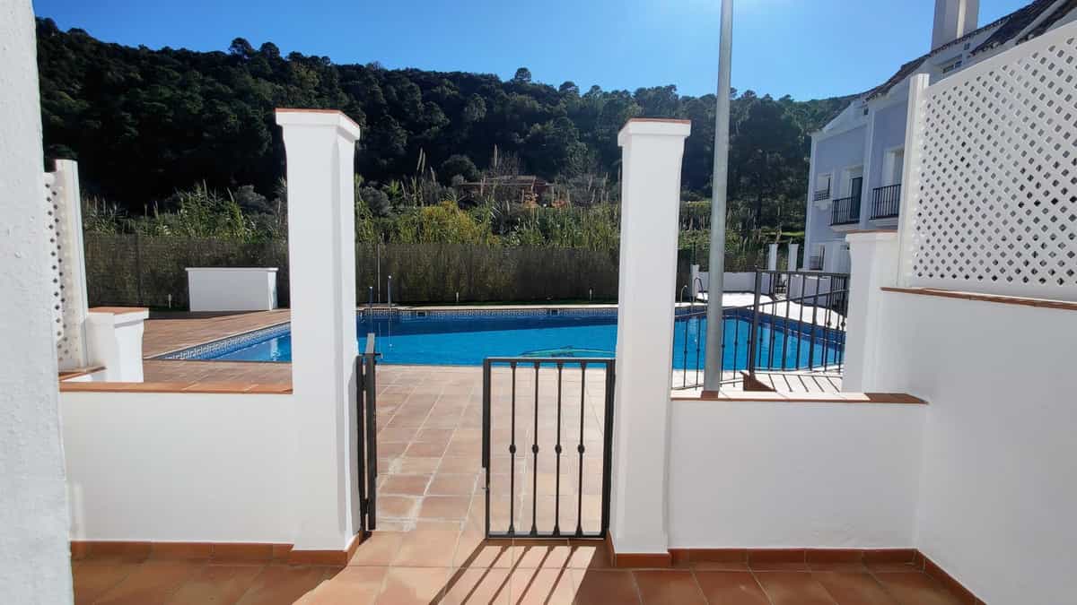House in Benahavis, Andalusia 11729961