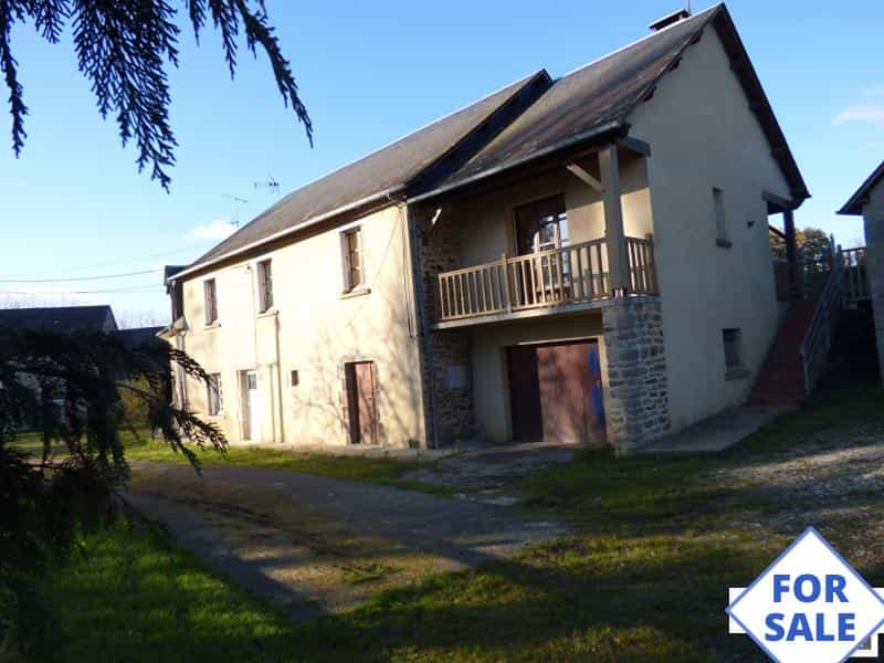 casa en Villaines-la-Juhel, Países del Loira 11730142