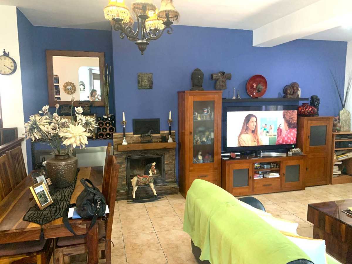 σπίτι σε Μπεναλμαδένα, Ανδαλουσία 11730636