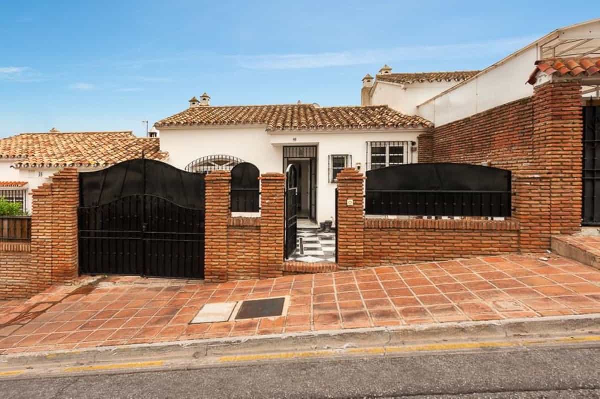 жилой дом в Бенальмадена, Андалусия 11730828