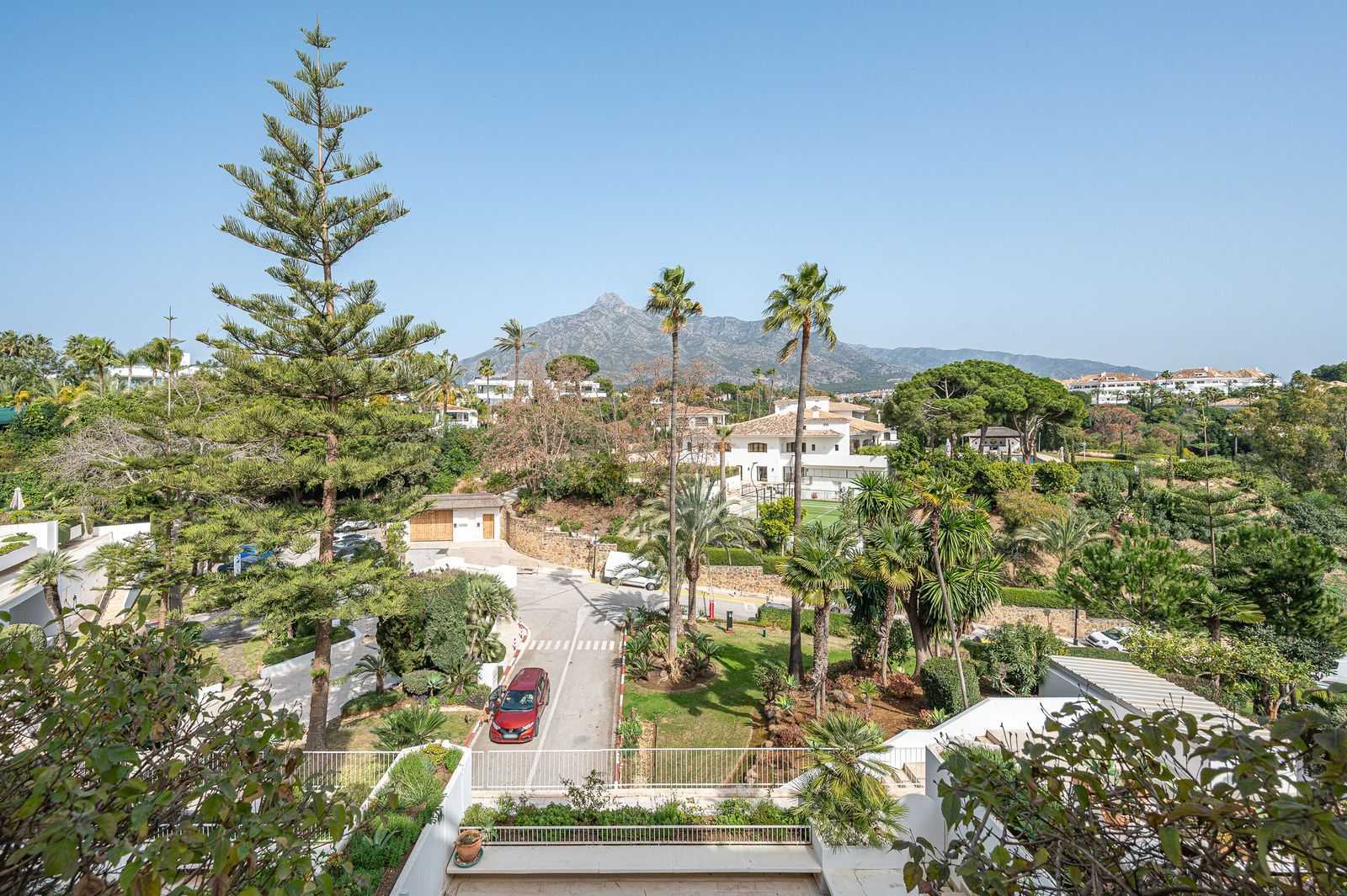 Eigentumswohnung im Marbella, Andalusien 11731559