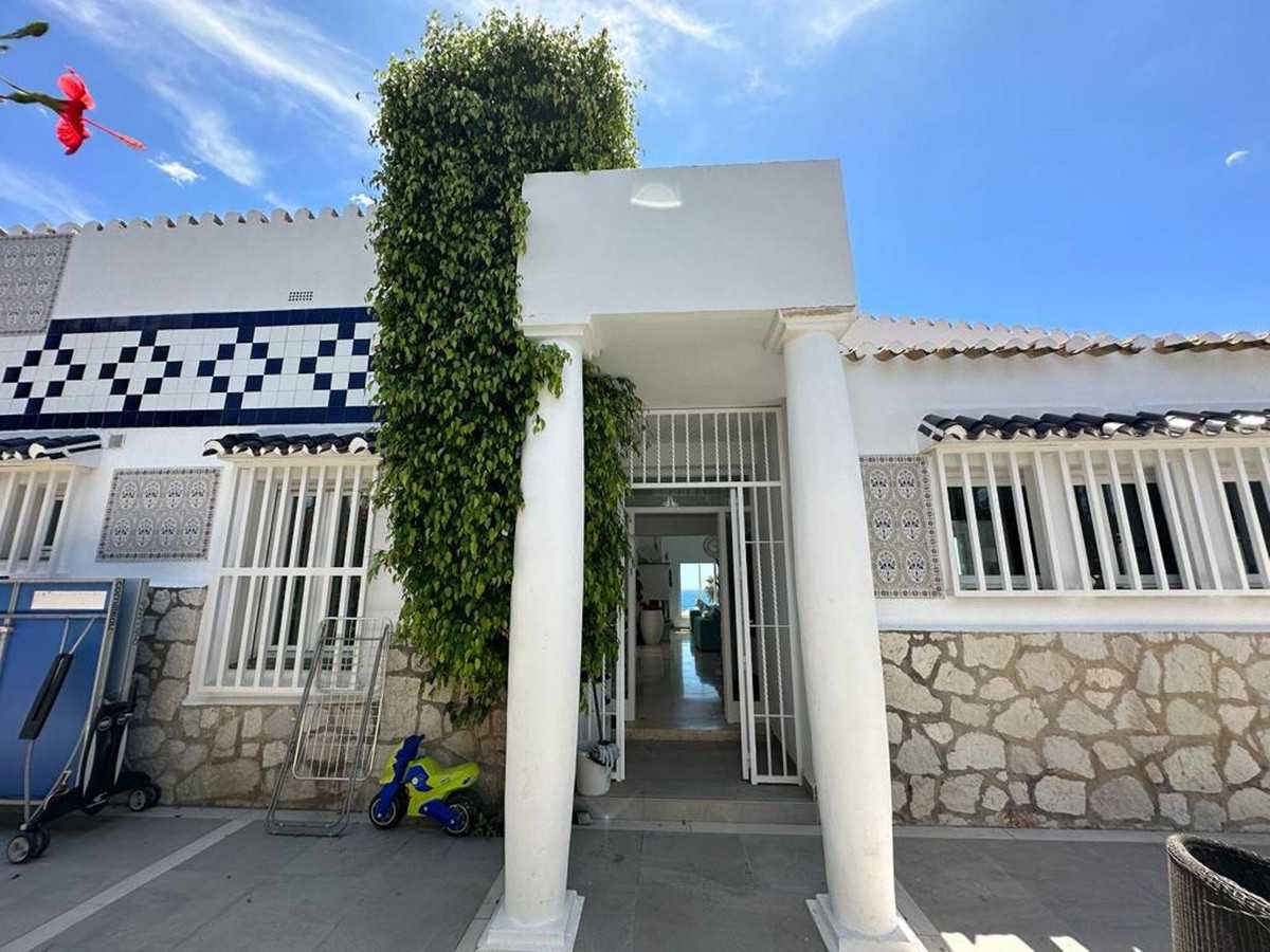 жилой дом в El Chaparral, Comunidad Valenciana 11732494