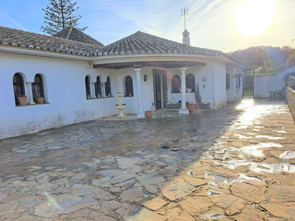 House in El Chaparral, Comunidad Valenciana 11732504
