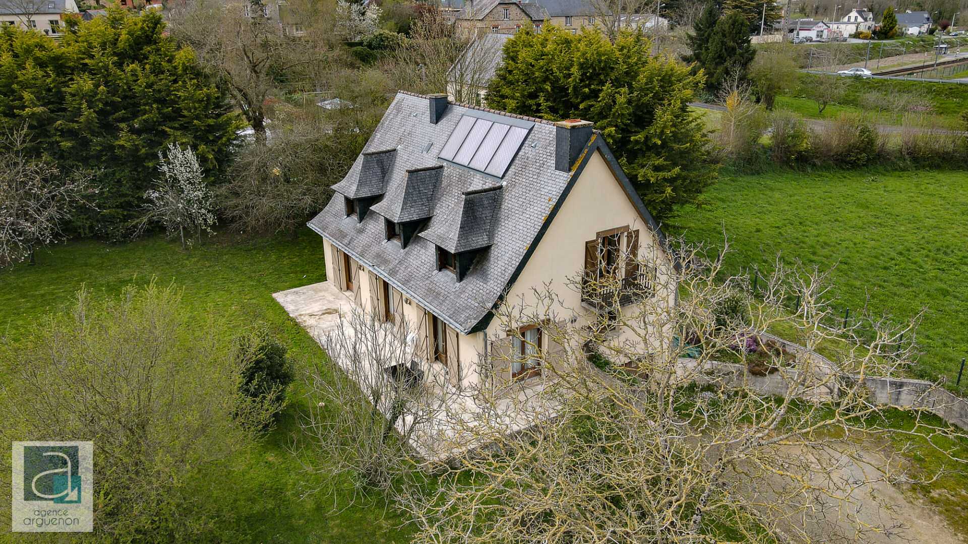 Talo sisään Caulnes, Bretagne 11732811