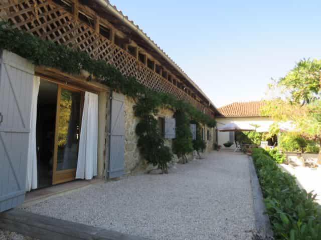 жилой дом в Simorre, Occitanie 11733181