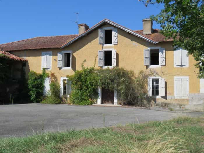rumah dalam La Celle-sous-Gouzon, Nouvelle-Aquitaine 11733186