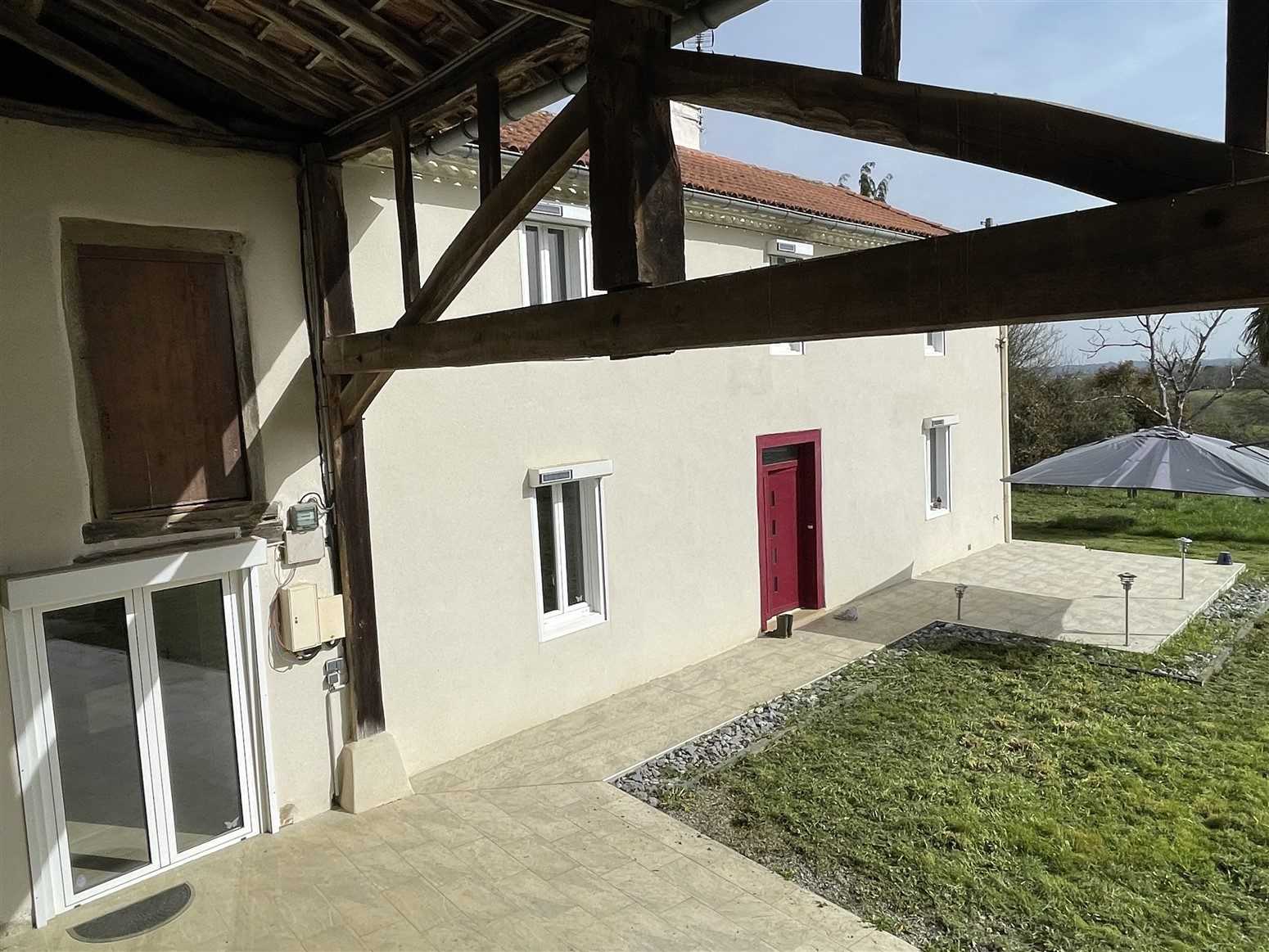 σπίτι σε Miélan, Occitanie 11733256