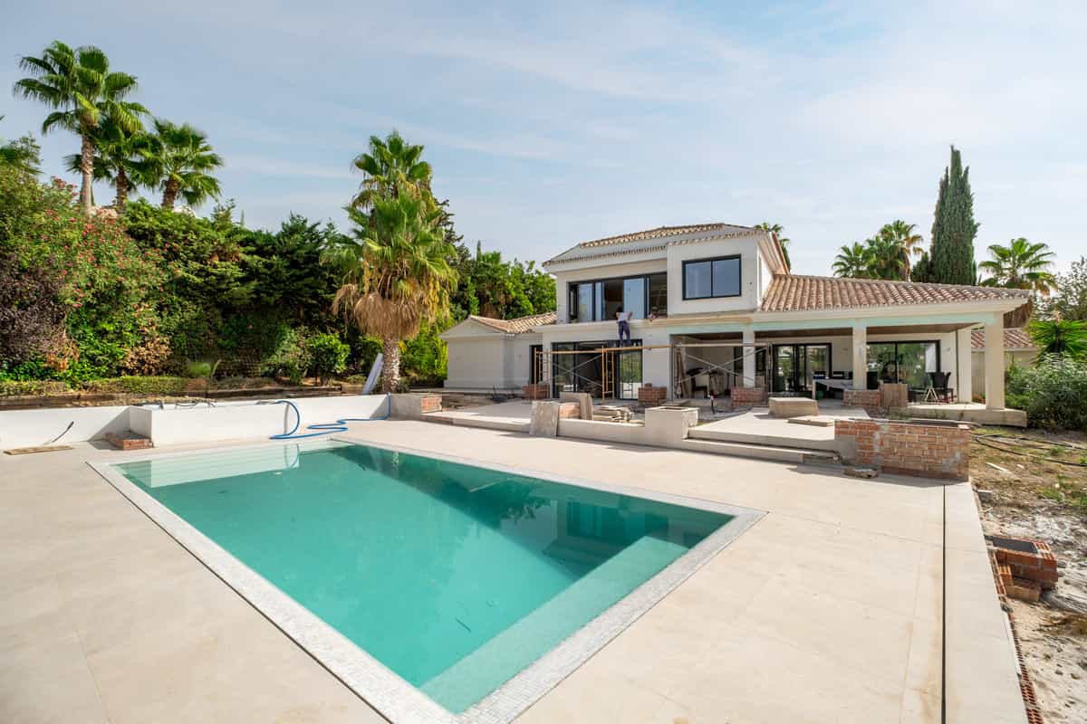 House in Marbella, Andalusia 11733298