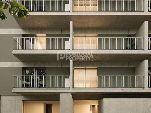 Condominium in Porto, Porto District 11733414