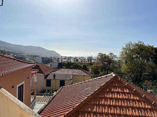 土地 在 Funchal, Madeira 11733426
