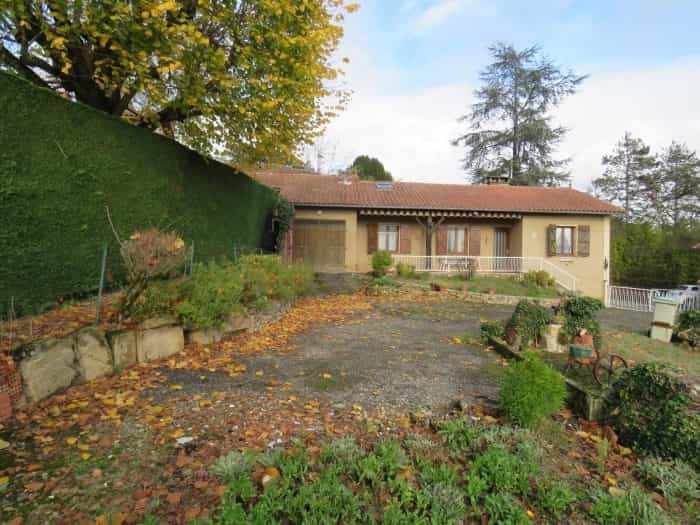 House in Panassac, Occitanie 11733708