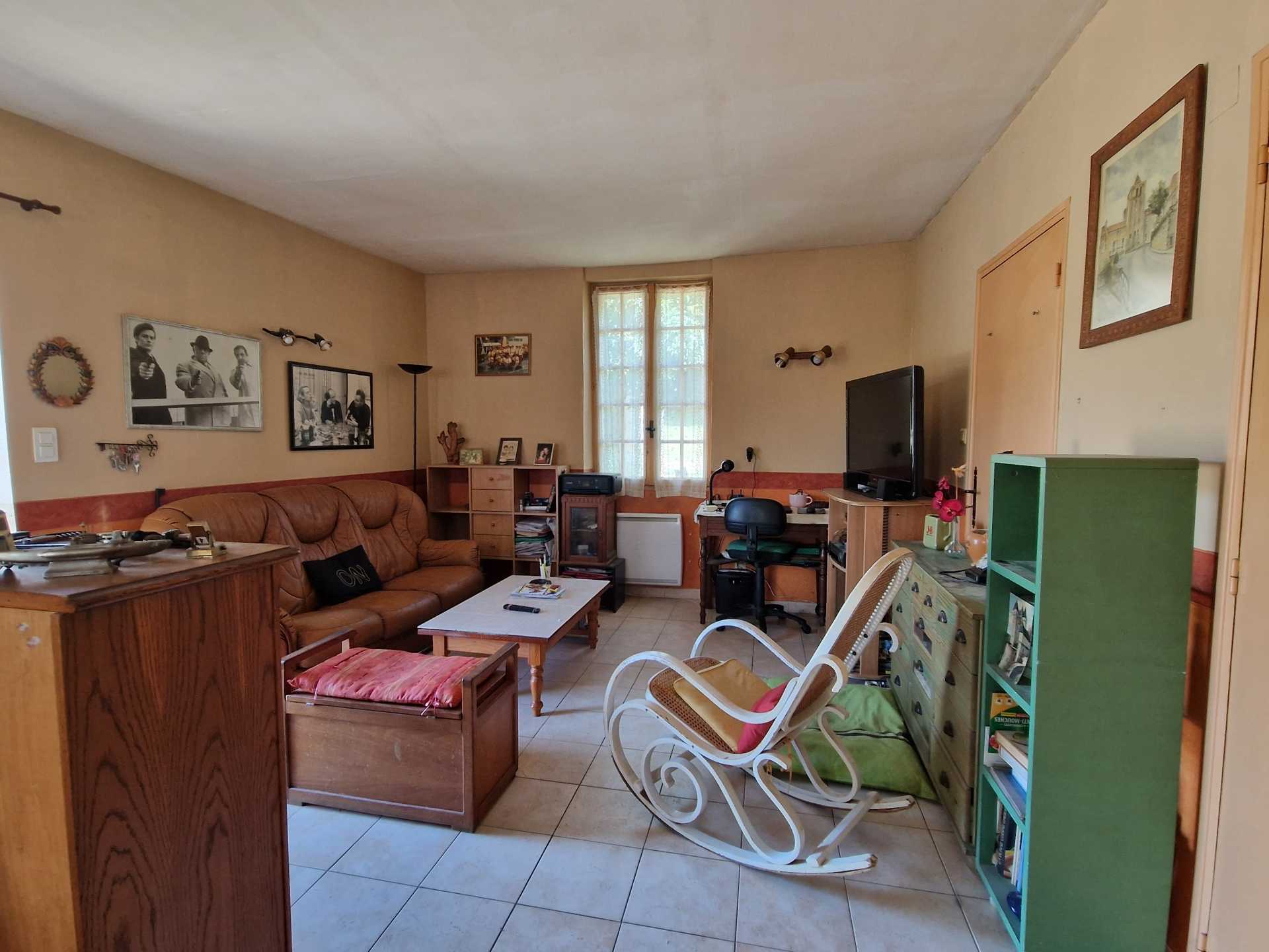 Huis in Saint-Cyprien, Occitanie 11733736