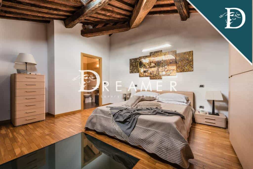 Condominium in Capannori, Tuscany 11733906