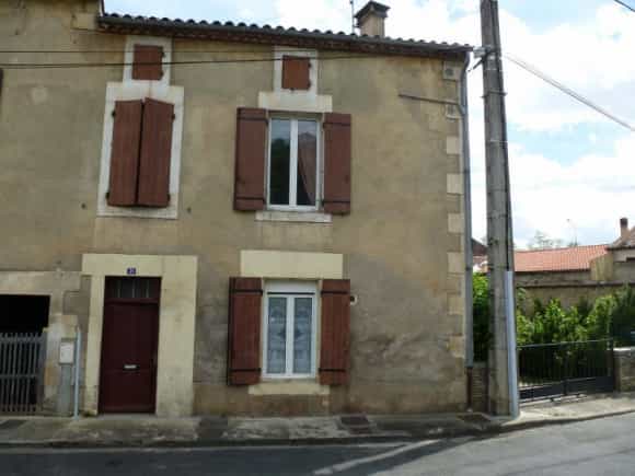 Hus i Fumel, Nouvelle-Aquitaine 11734009