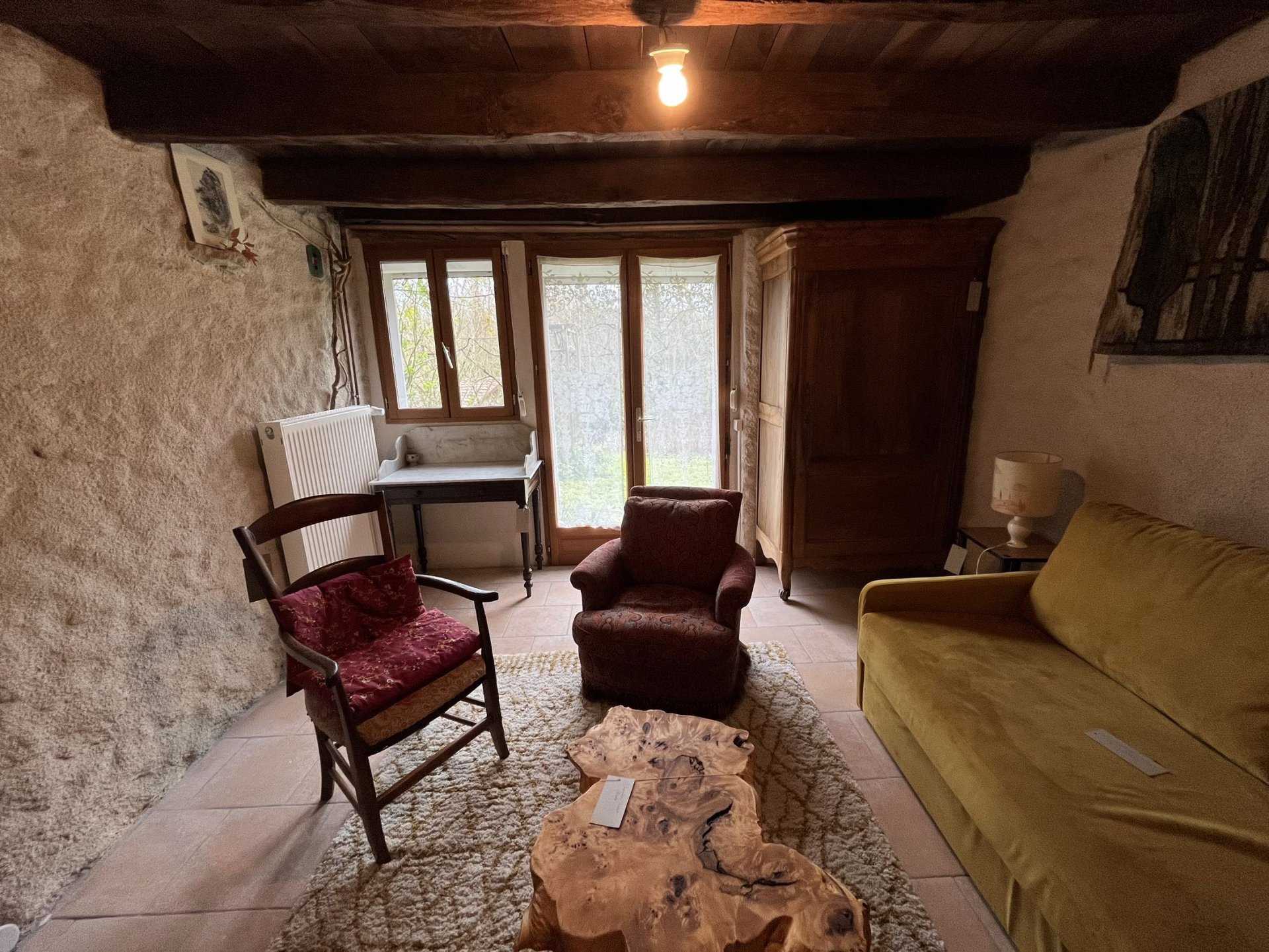 Rumah di L'Isle-Jourdain, Occitanie 11734082