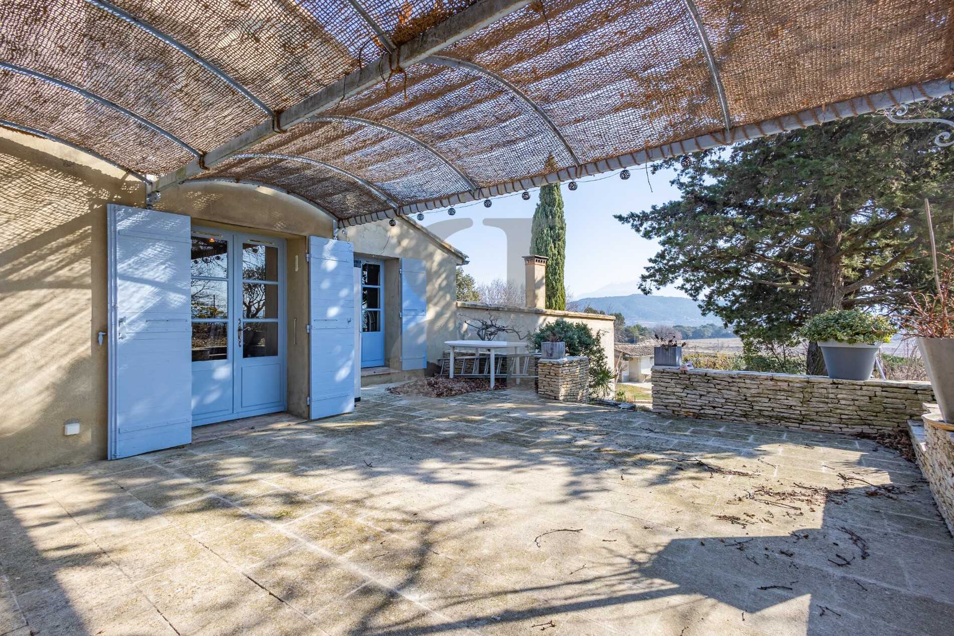 casa en Vaison-la-Romaine, Provence-Alpes-Côte d'Azur 11734151