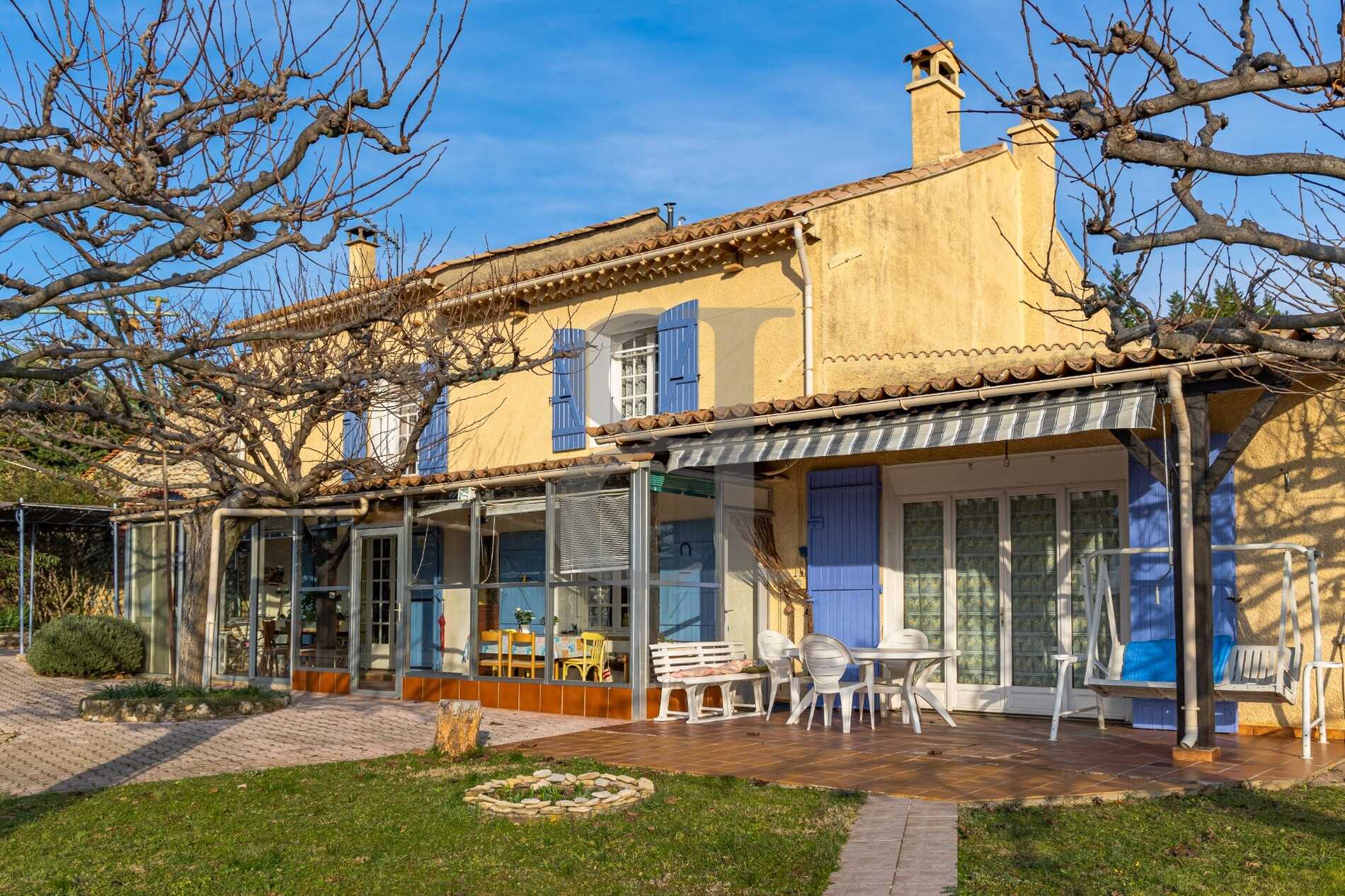 Hus i Visan, Provence-Alpes-Cote d'Azur 11734182