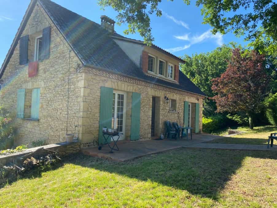 House in Sarlat-la-Caneda, Nouvelle-Aquitaine 11734188