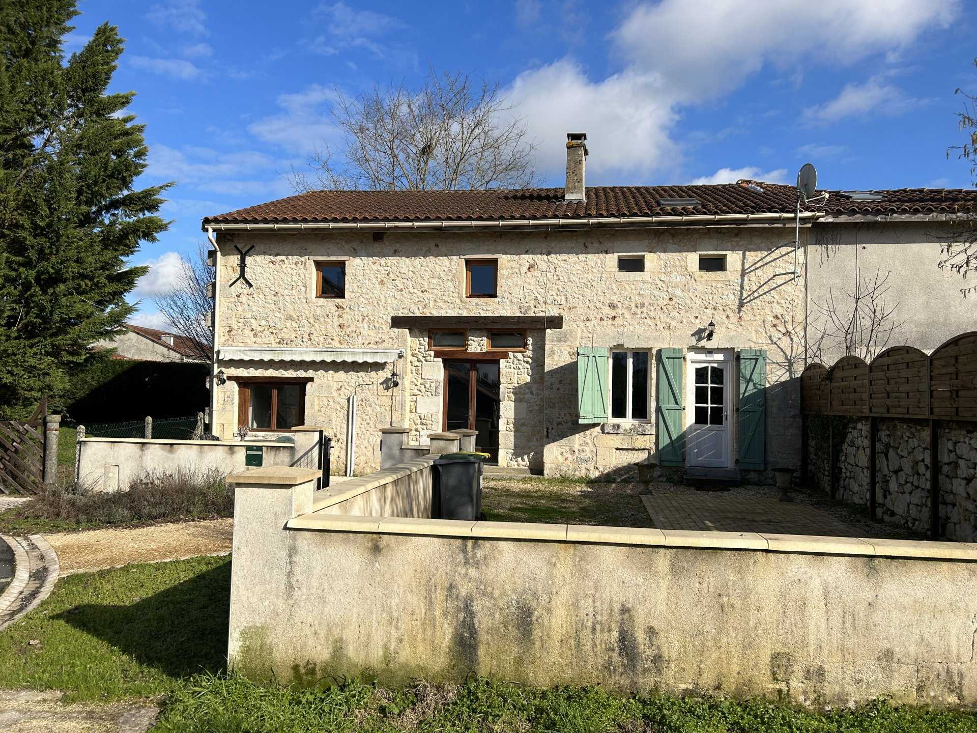 House in Parcoul, Nouvelle-Aquitaine 11734241