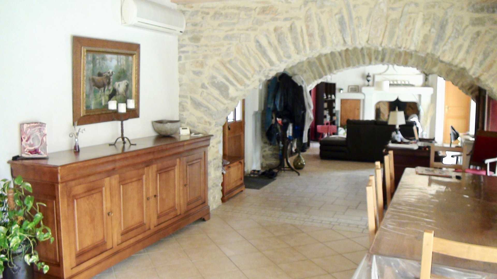 Hus i Olonzac, Occitanie 11734265