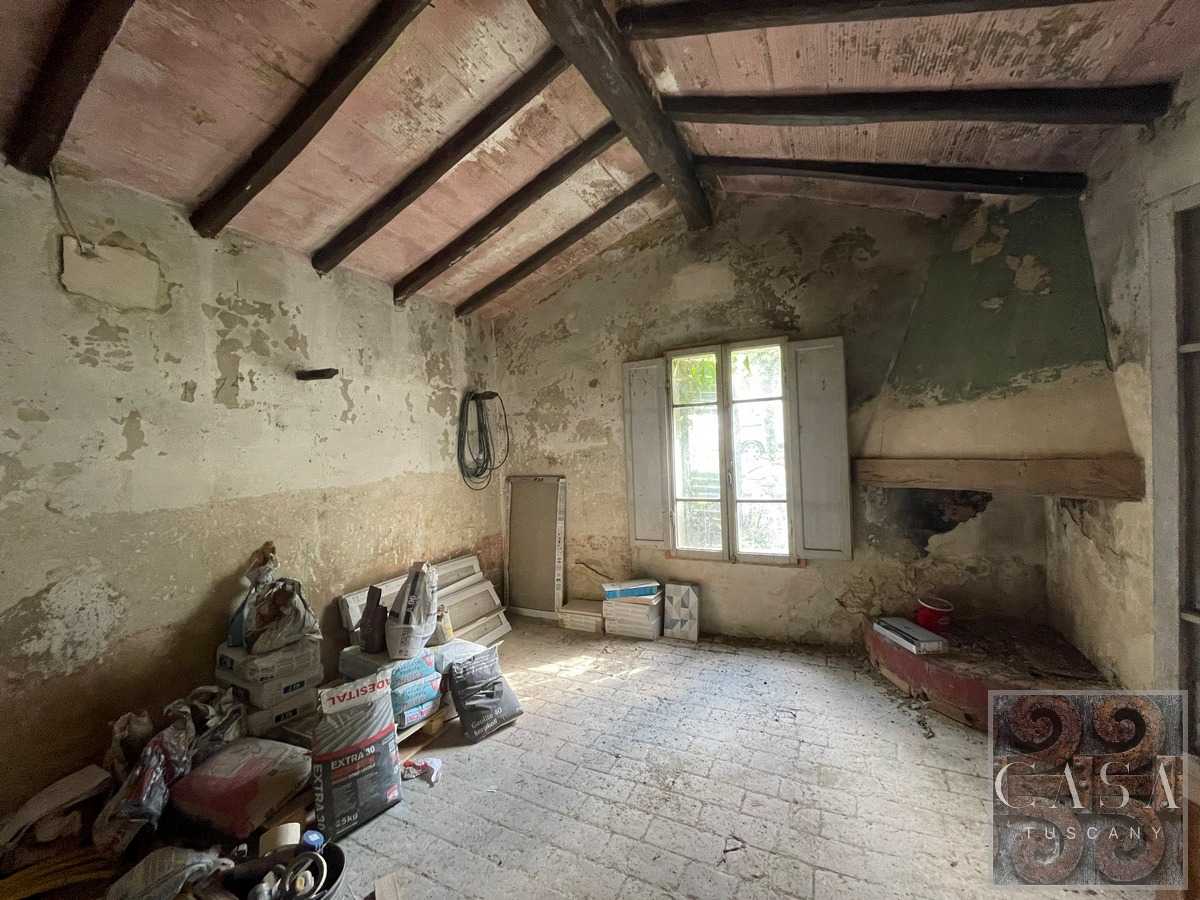 بيت في Peccioli, Tuscany 11734395