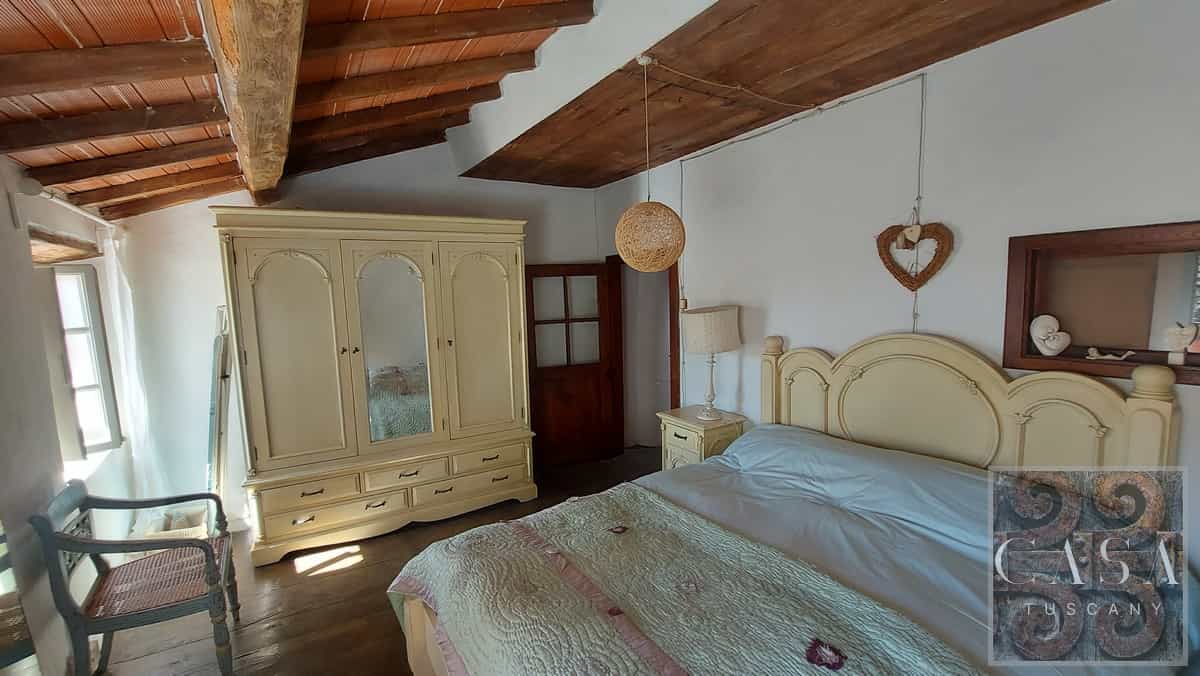 жилой дом в Coreglia Antelminelli, Tuscany 11734476