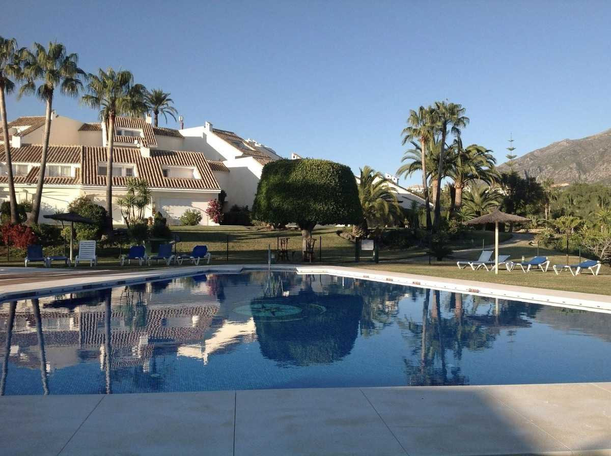 rumah dalam Marbella, Andalusia 11734516