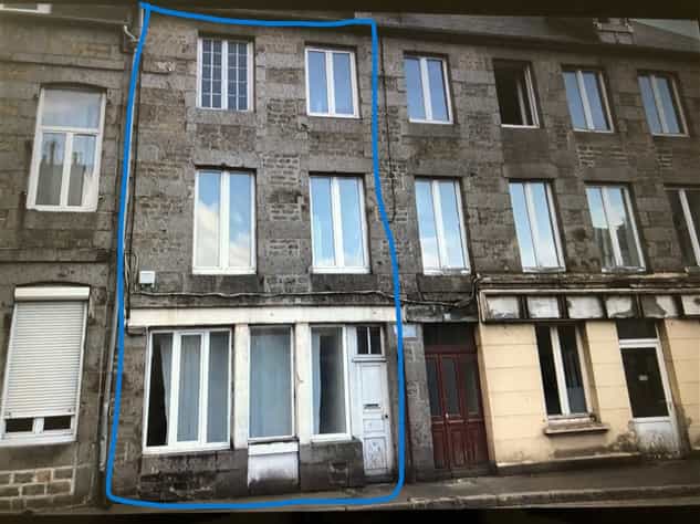 Condominium in Saint-Quentin-les-Chardonnets, Normandie 11734847