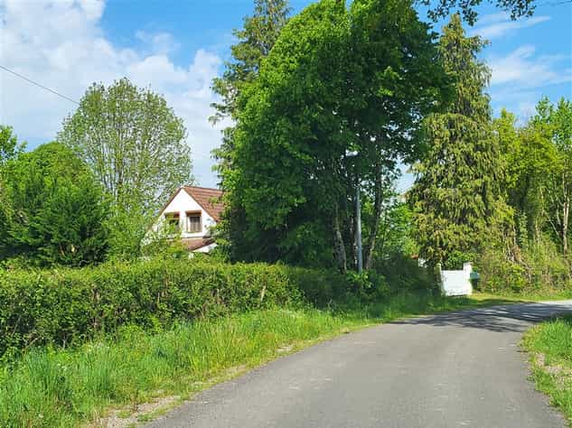 집 에 Magnac-Laval, Nouvelle-Aquitaine 11734858