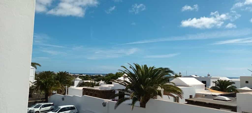 Condominium in Costa Teguise, Canarias 11735206