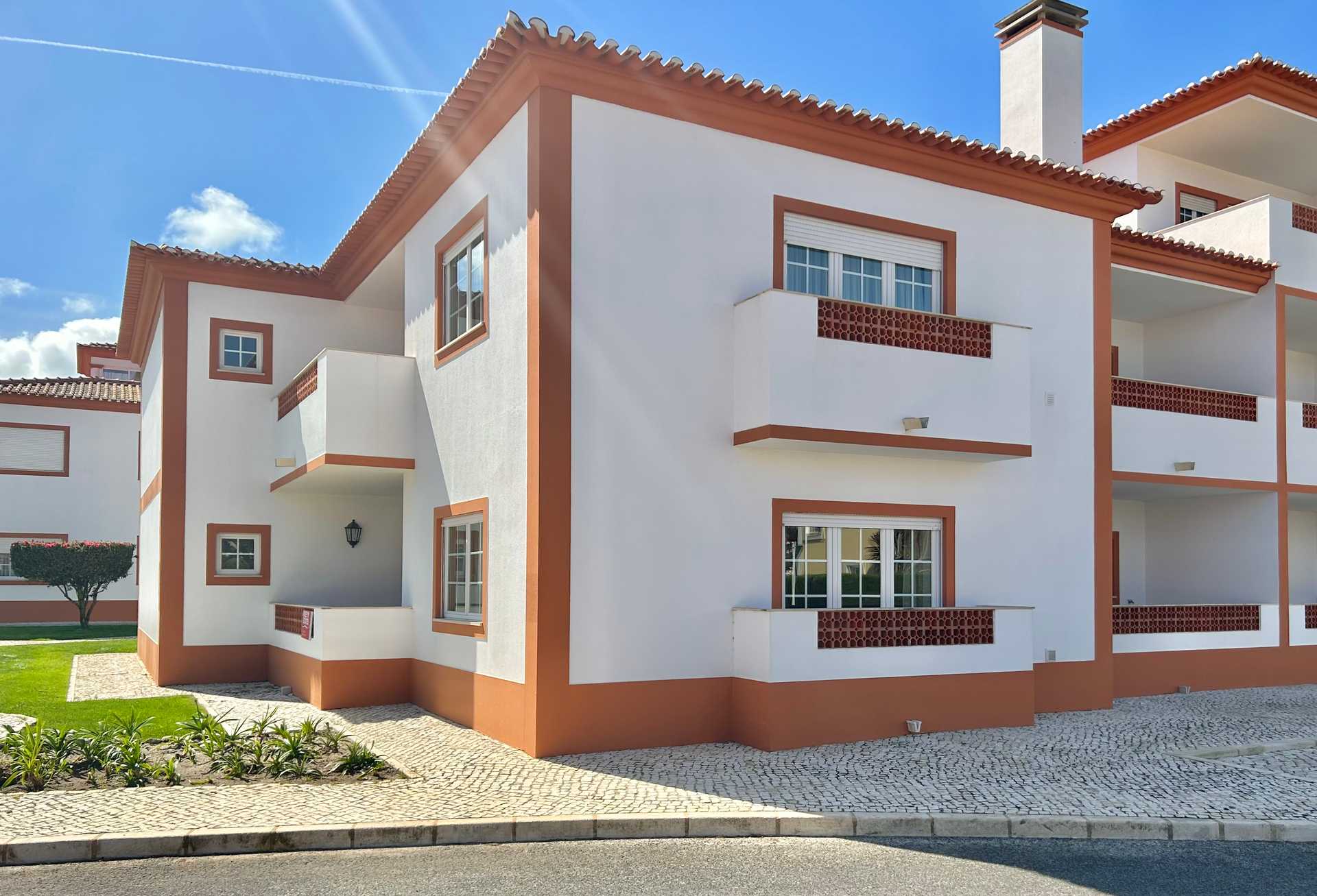 Condominium in Vale de Janelas, Leiria 11735369