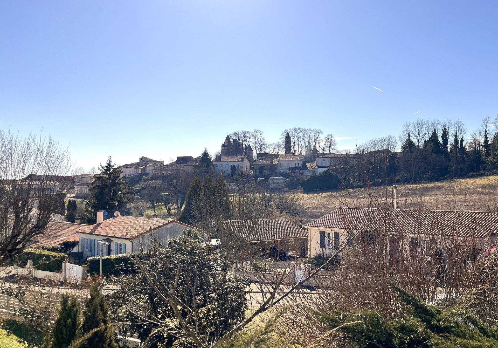 Andet i Montmoreau, Nouvelle-Aquitaine 11735583