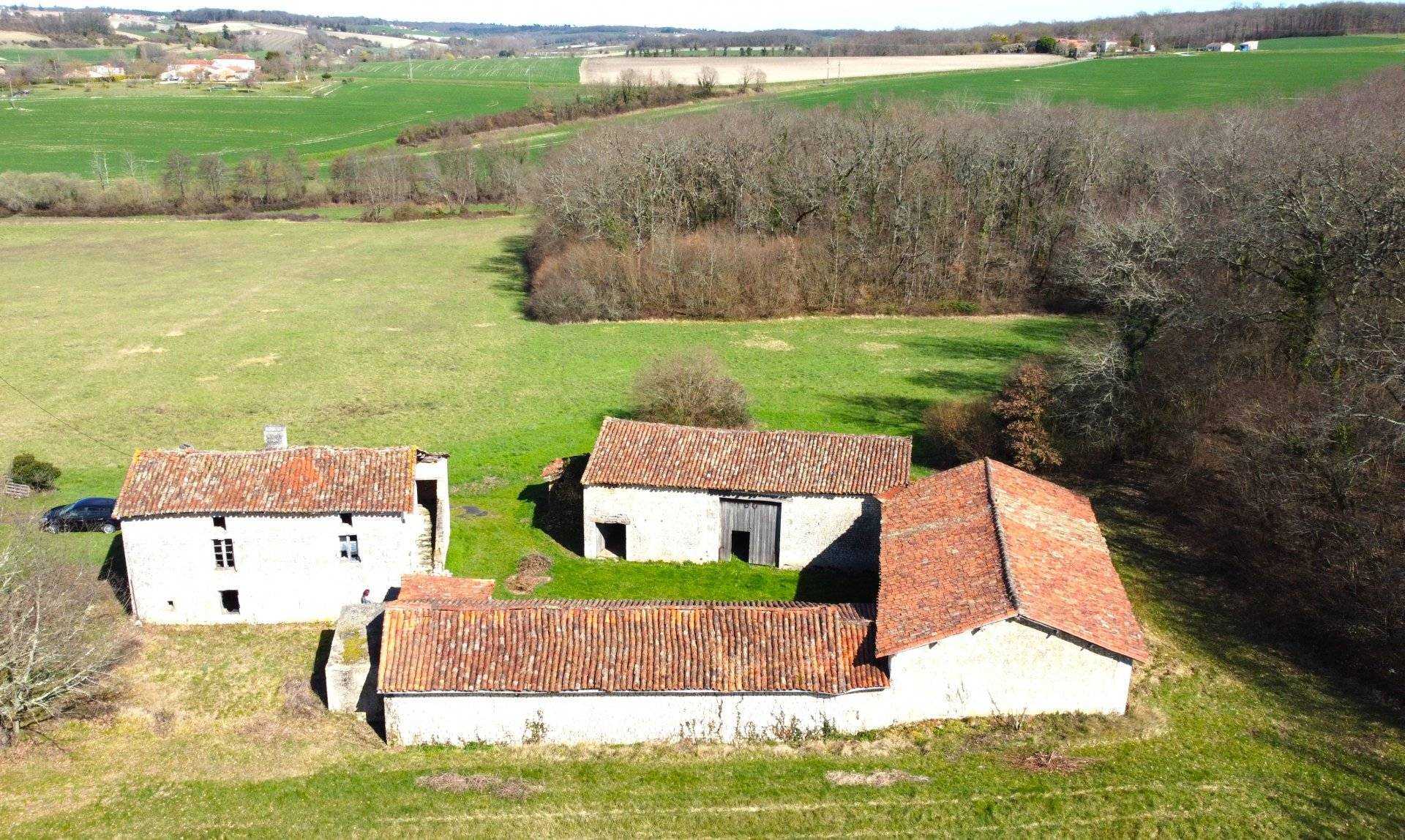 Huis in Champagne-Vigny, Nouvelle-Aquitanië 11735593