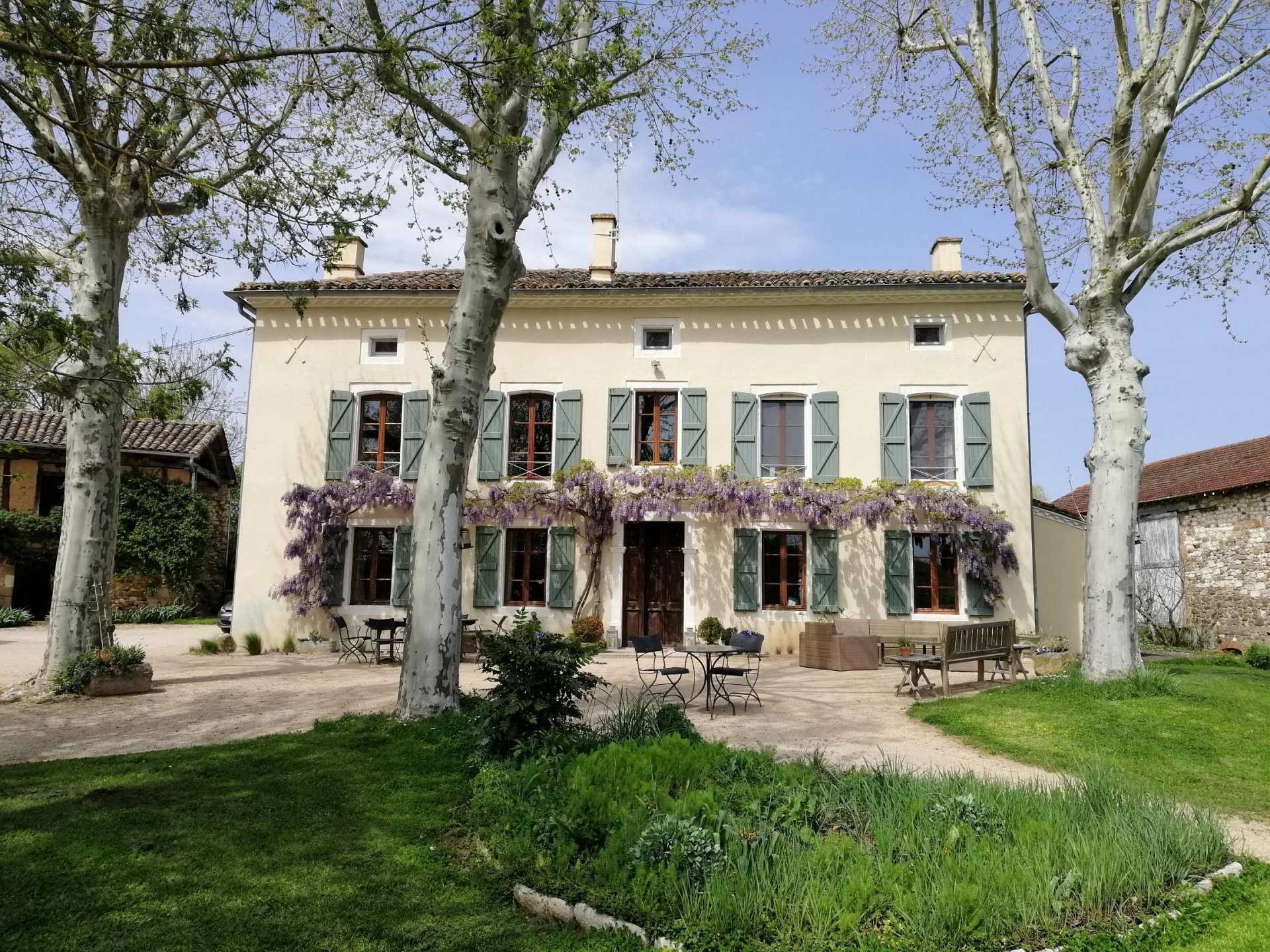 σπίτι σε Castelnau-de-Montmiral, Occitanie 11735780
