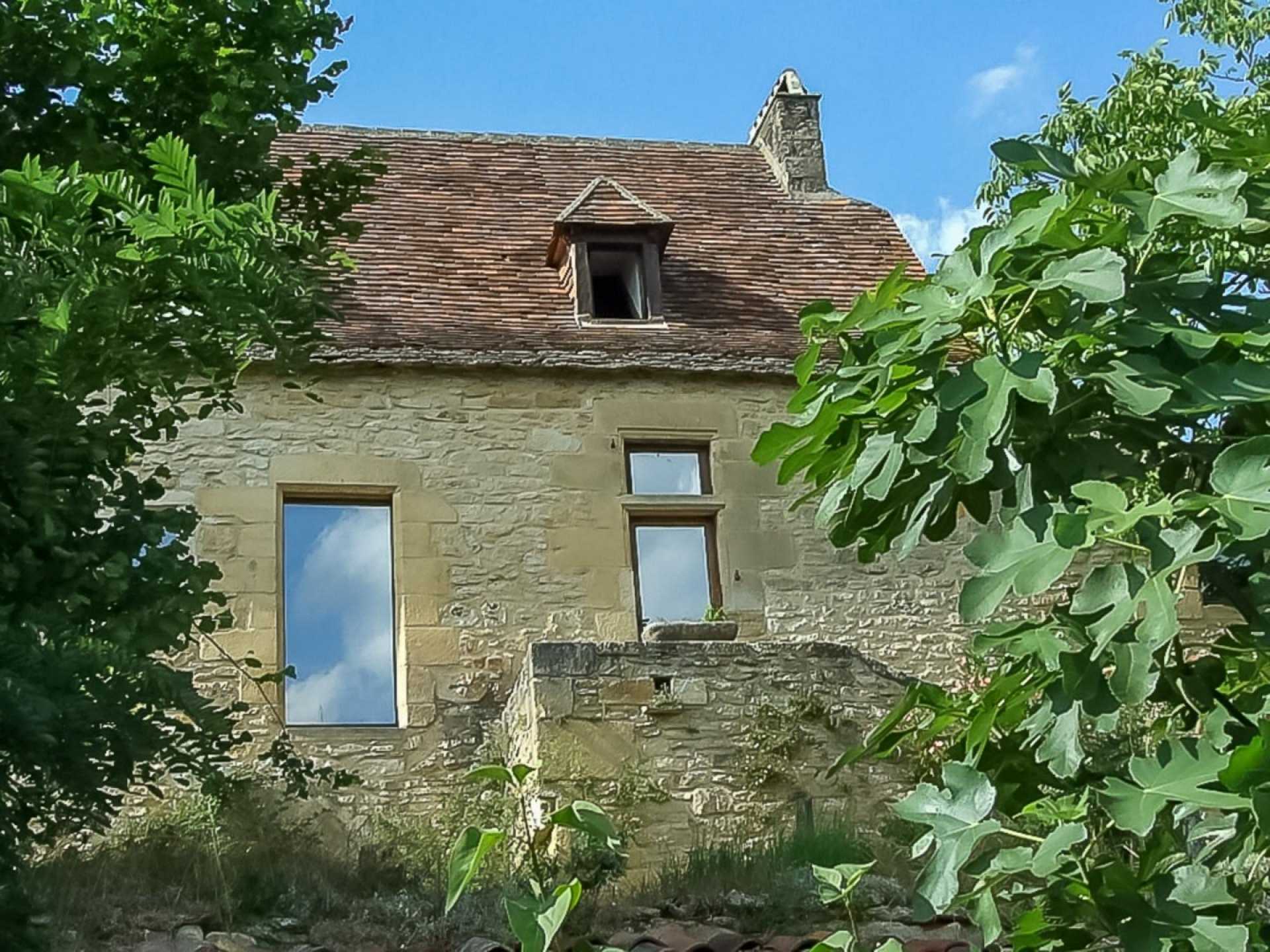 Huis in Sarlat-la-Caneda, Nouvelle-Aquitanië 11735839