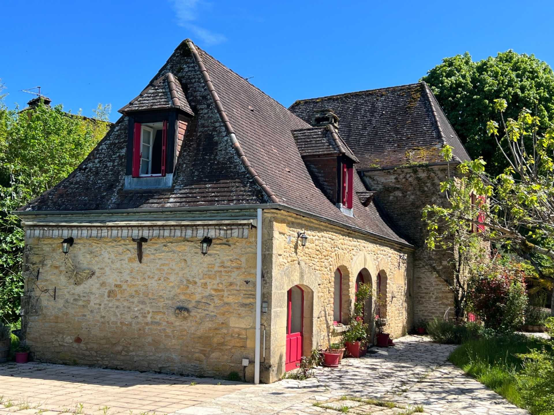 жилой дом в Proissans, Nouvelle-Aquitaine 11735840