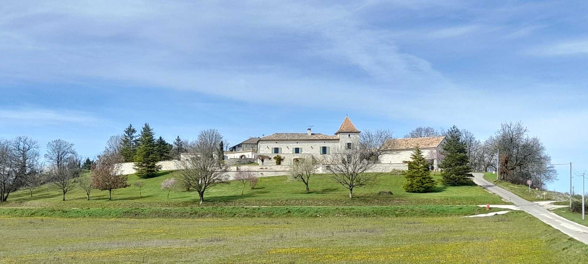 Будинок в Belvèze, Occitanie 11735856