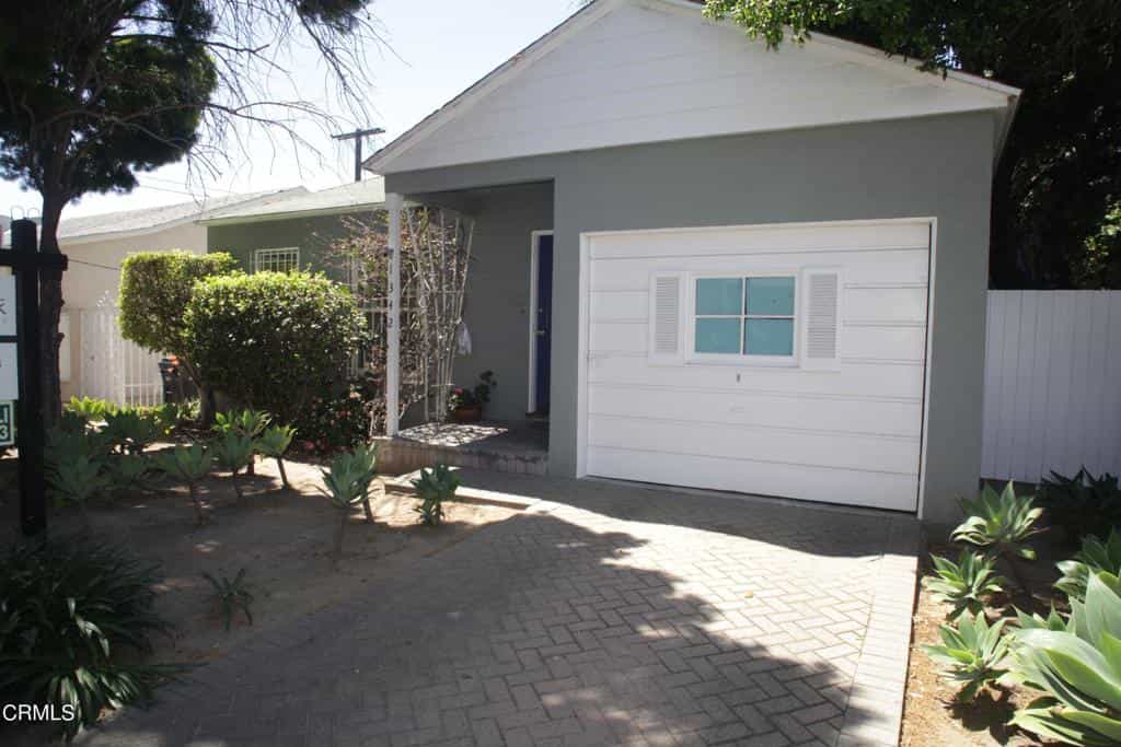 House in Santa Monica, California 11735964