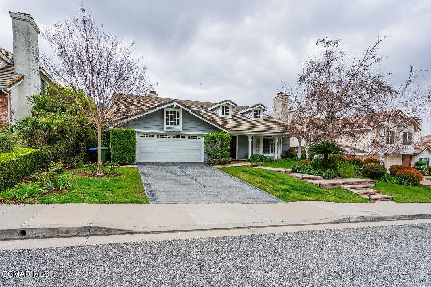 بيت في Agoura Hills, California 11736147