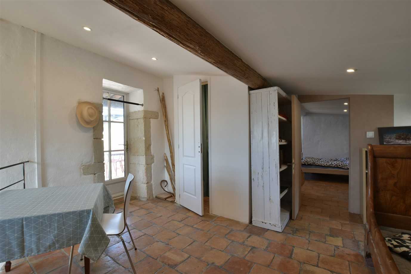 rumah dalam Nages-et-Solorgues, Occitanie 11736287