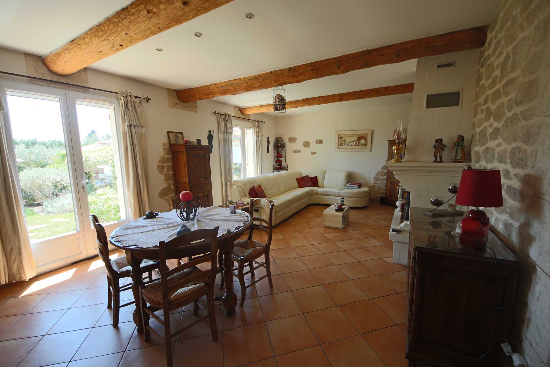 Casa nel Eyragues, Provence-Alpes-Côte d'Azur 11736313